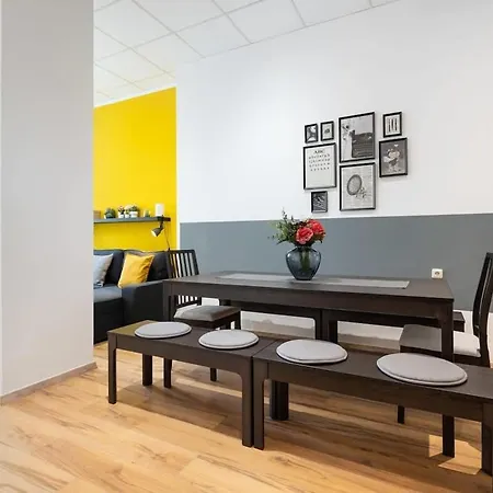 Big Central Apartment Near Rotkreuzplatz With 3 Bedroom For 12 Pax Monaco di Baviera Esterno foto