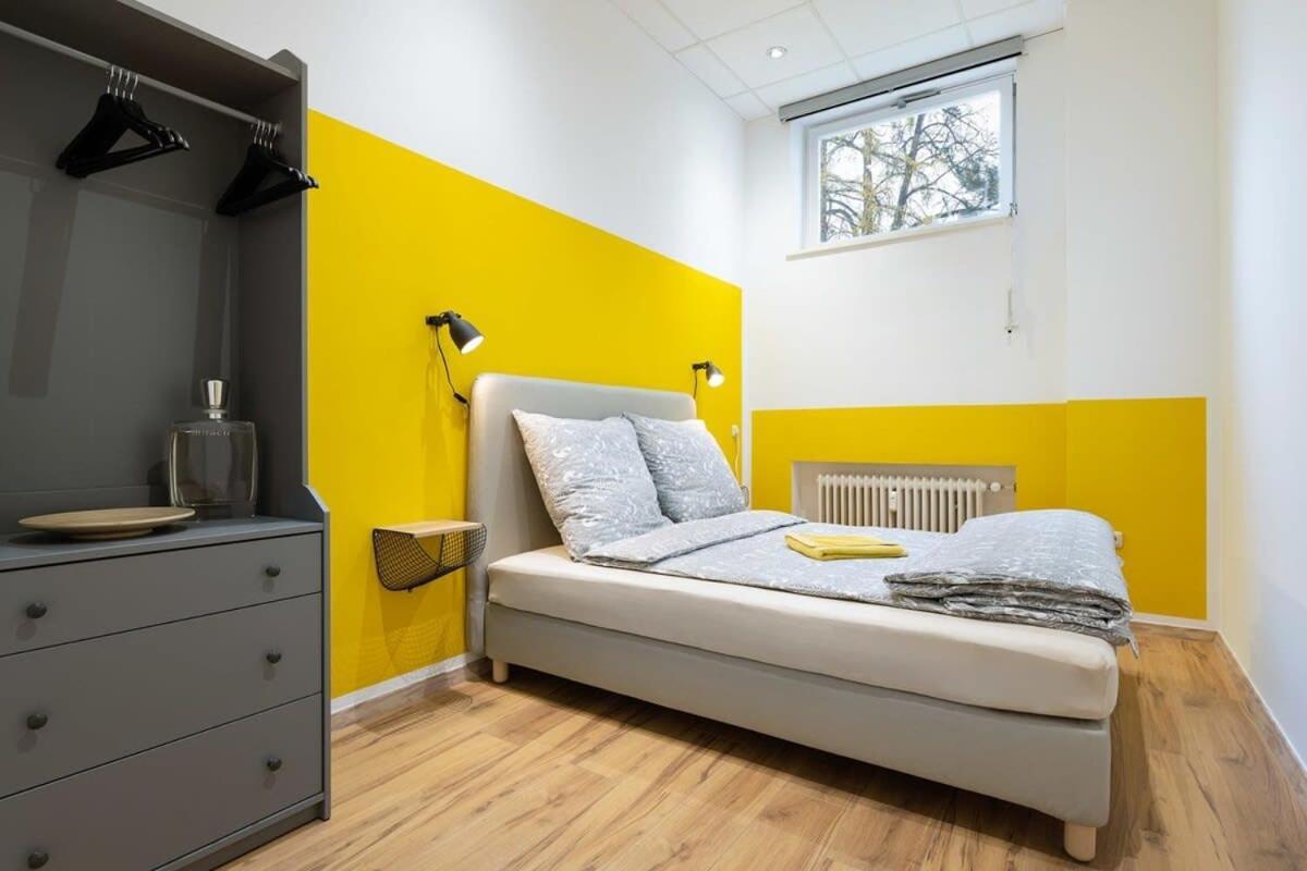 Big Near Rotkreuzplatz With 3 Bedroom For 12 Pax Appartamento *